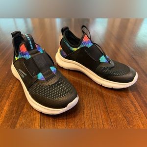 Girls Skechers Tennis Shoes